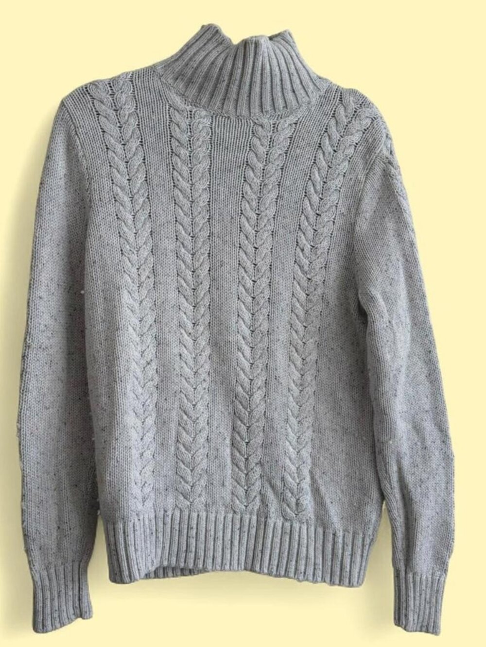 Banana Republic Women's Grey Cable Knit Turtleneck Sweater — Size S 🩶